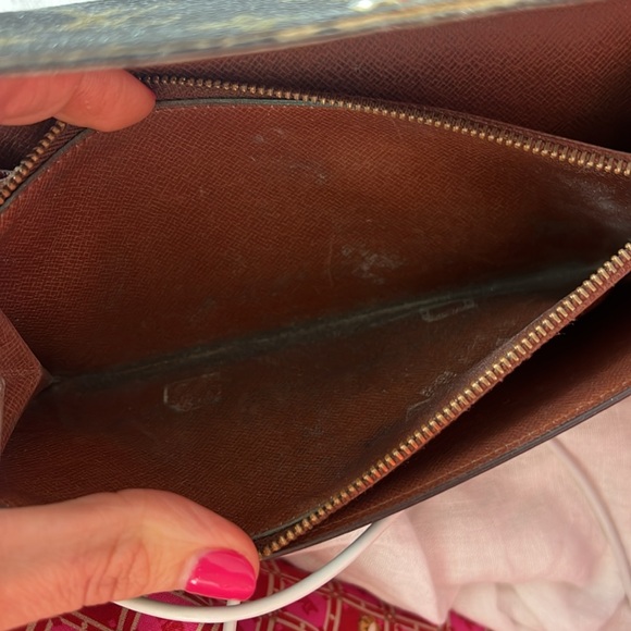 Vintage Louis Vuitton Monogram Long Wallet - Picture 10 of 11